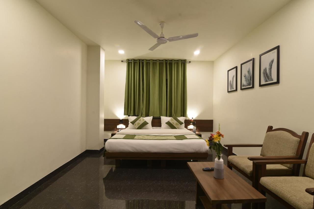Hotel Clove Bijāpur Dış mekan fotoğraf