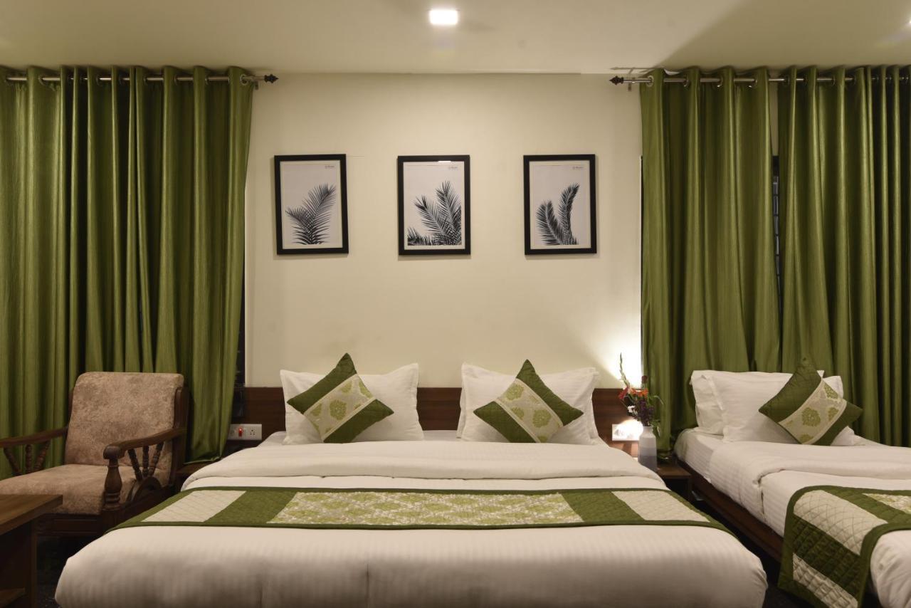 Hotel Clove Bijāpur Dış mekan fotoğraf
